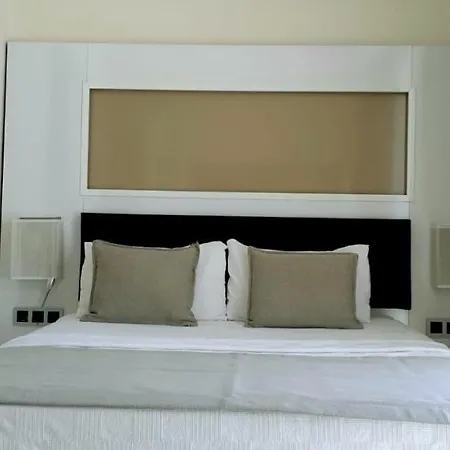 Orka Boutique Hotel 3*